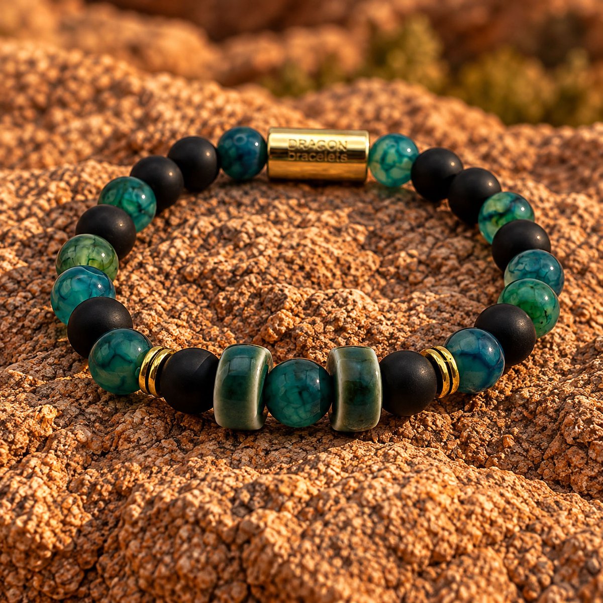 Dragon Bracelets® - Terra Atlantis - Natuurstenen Armband - Agaat - Geglazuurd Keramiek - Zwart - Groen - Goud