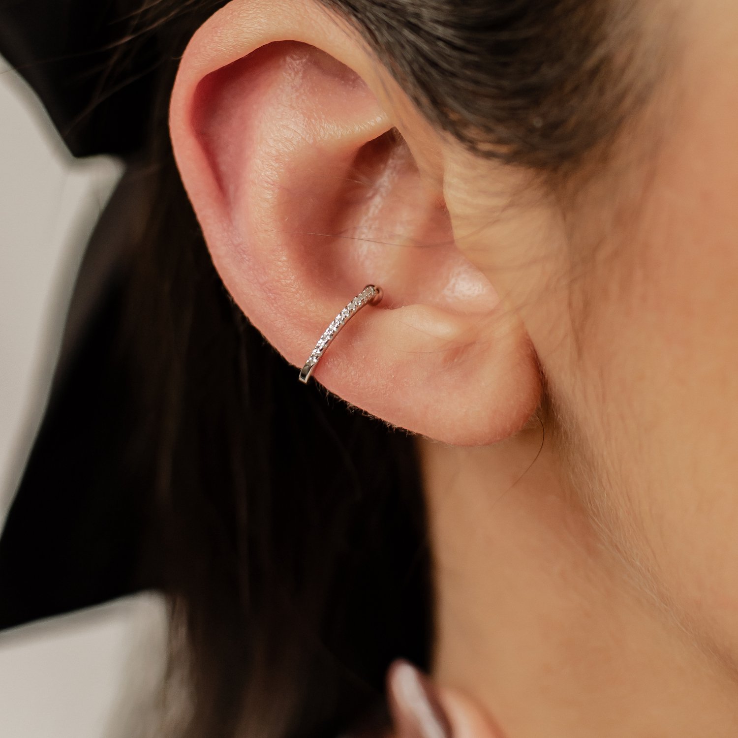 Hey Happiness Fonkel Zirkonia Earcuff - 925 Sterling Zilver - Luxe Ear Cuff - Oorklem Dames - Cadeau Voor Vrouw - Zilver