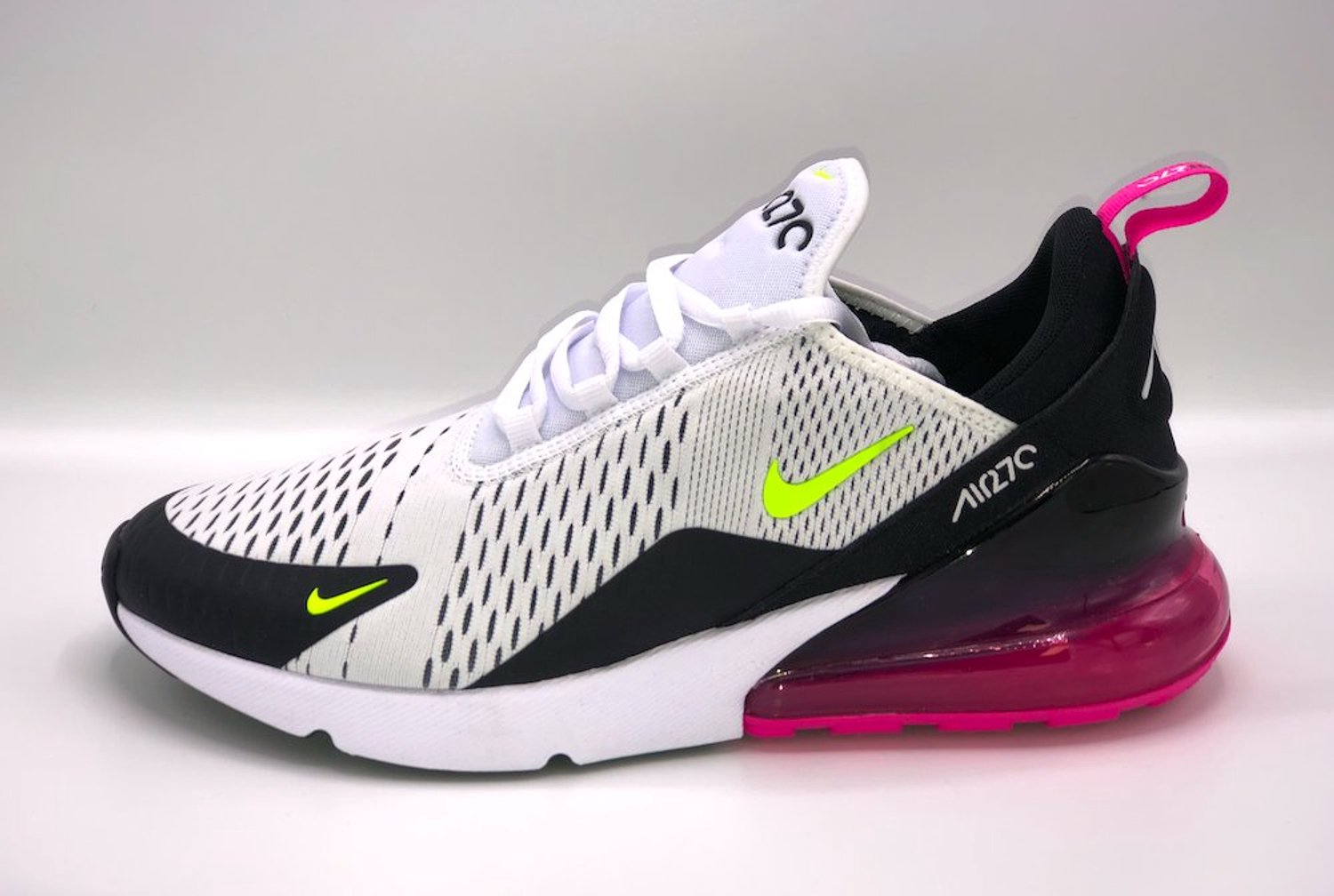 Nike Air Max 270 Sneakers – /Volt- -Laser Fuchsia Air Max 270 Lifestyle Heren Sneakers voor Mannen Wit