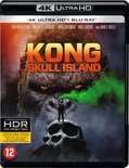 Hoes 4K Ultra HD Blu-ray van Kong: Skull Island met een grote aap, een mens op een schedel en groene rook.