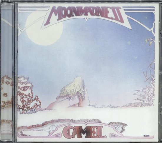 Albumcover van Camel - Moon Madness II, met een winterse scène onder een grote maan. De titel 'MOONMADNESS II' staat bovenaan, en 'CAMEL' onderaan.
