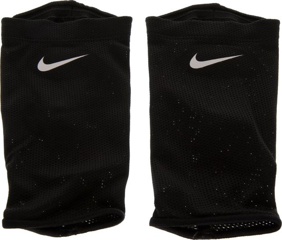 Nike - Elite Guard Lock - Scheenbeschermer Sok - XL - Zwart | bol