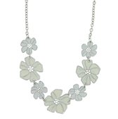 Ketting met bloemen