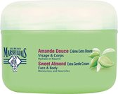 LE PETIT MARSEILLAIS Extra soft cream Sweet almond face & body 200 ml