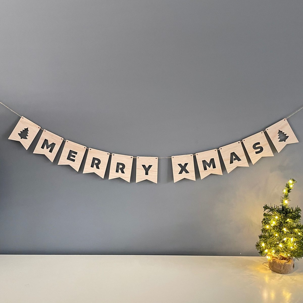 Slinger Merry Xmas - Kerst - Houten Slinger - Hout - Feestdecoratie - Kerstmis - Kerstboom - Merry Christmas