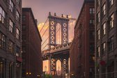 Manhattan bridge from brooklyn street – 60cm x 90cm - Fotokunst op PlexiglasⓇ incl. certificaat & garantie.
