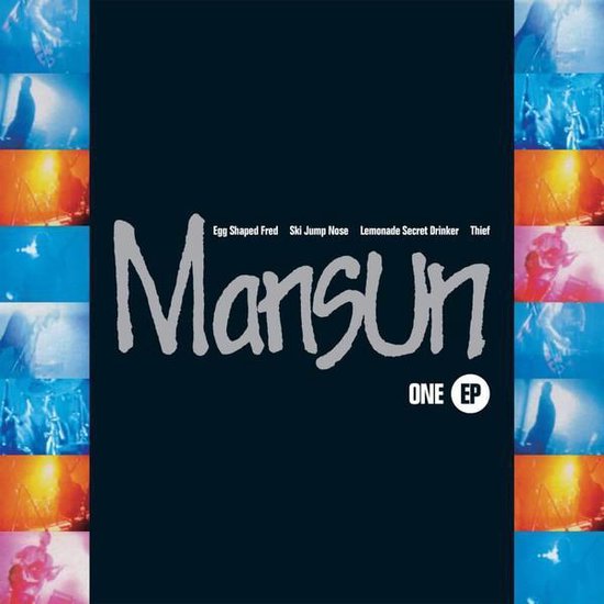 Albumhoes met de tekst Mansun One EP en de bandleden in kleine vierkante foto's aan de zijkanten.