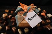 Chocolade cadeau - Doosje Belgische pralines "Bedankt" 1 kg - Ambachtelijk vervaardigde bonbons - Chocolade geschenkset