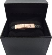 Luxe Lederen Armband met telefoon oplader - In Luxe Giftbox  - Micro laadkabel Goud  - Ideaal cadeau voor de feestdagen