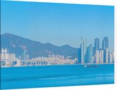 Gebergte achter de panoramische skyline van Busan - Foto op Canvas - 150 x 100 cm