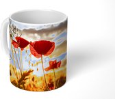 Mok - Rode papavers bij een zonsopkomst - 350 ML - Beker