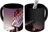 Magische Mok - Foto op Warmte Mok - Las Vegas - Verkeersbord - Zonsondergang - 350 ML