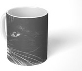 Mok - Koffiemok - Dierenprofiel opzij kijkende kat in zwart-wit - Mokken - 350 ML - Beker - Koffiemokken - Theemok