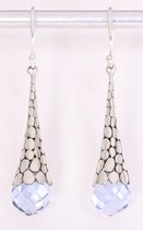 Bewerkte zilveren oorbellen met aquamarijn