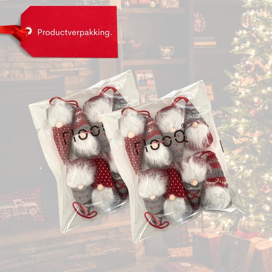 Deux paquets contenant chacun 4 nains de Noël. Ils ont des bonnets tricotés rouges et gris avec des motifs et des barbes blanches.