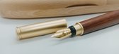 CLASSIC , vulpen in palissander houten met elegante ovale houten doosje. PELIKAN-inkt.
