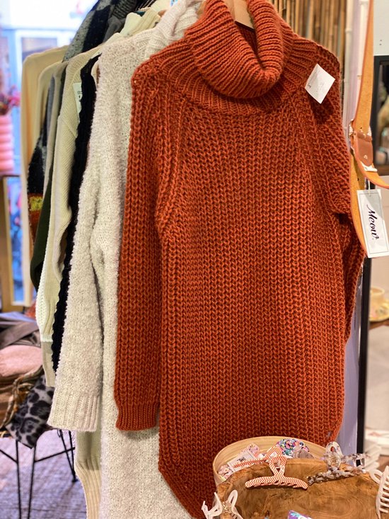 uitvinding aanbidden Europa Fijn gebreide Trui - Dames Sweater - One size - Pasvorm maat 38-44 -  Terracotta | bol.com