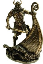 MadDeco - stijdlustige viking op boeg van schip - bronskleurig - polystone