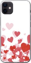 Geschikt voor iPhone 12 mini hoesje - Een illustratie van een regen van hartjes - Siliconen Telefoonhoesje