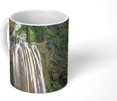 Mok - Een hoge waterval in het Thaise Nationaal park Erawan - 350 ML - Beker