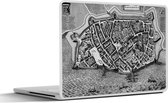 Laptop sticker - 14 inch - Historische stadskaart van het Nederlandse Harderwijk - zwart wit - 32x5x23x5cm - Laptopstickers - Laptop skin - Cover
