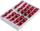 Oneiro's luxe kerstballen Mat Rood - SET VAN 30 - ø5 cm - kerstbal - luxe verpakking – kerstcollectie – kerstdecoratie – kerstboomhanger – kerstversiering