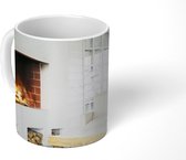 Mok - Open haard in een moderne kamer - 350 ML - Beker