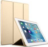 Mobiq Flexibele Tri-folio hoes Apple iPad 10.2 inch - iPad 2021 - iPad 2020 - iPad 2019 hoes - iPad Generatie 7 / 8 / 9 - Siliconen Case - TriFolio - Smart cover - Goud | goud
