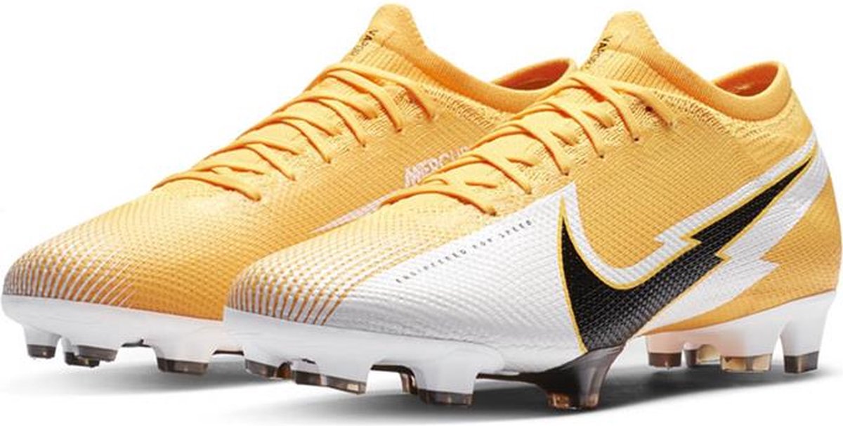 nike mercurial vapor xiii