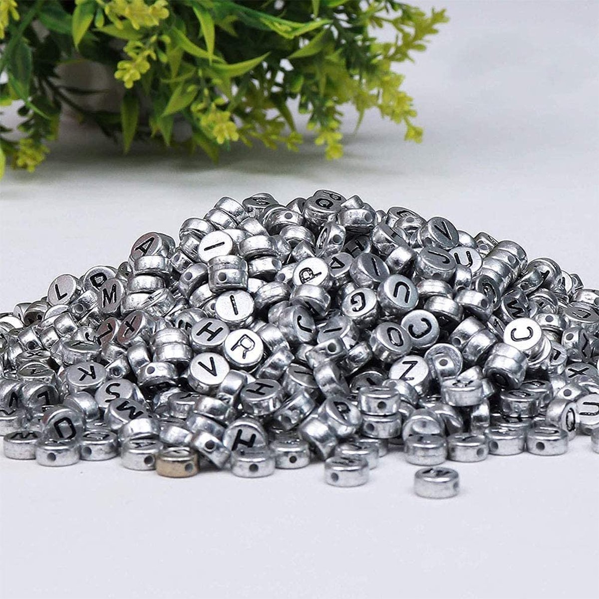 Behave Letterkralen Set - Zilver met Zwarte Letters - Acryl - Kralen - Alfabet Kralen - 7mm - 624 Stuks — afbeelding 5