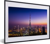 Fotolijst incl. Poster - Kleurrijke lucht boven de wolkenkrabber de Burj Khalifa en Dubai - 40x30 cm - Posterlijst