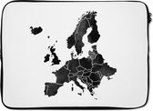 Laptophoes 14 inch - Europakaart in donkere waterverf - zwart wit - Laptop sleeve - Binnenmaat 34x23,5 cm - Zwarte achterkant