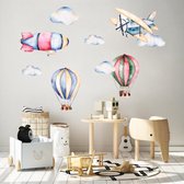 Muursticker Luchtballonnen Met Vliegtuig En Wolken | 150 x 110 cm |  Wanddecoratie | Muurdecoratie | Slaapkamer | Kinderkamer | Babykamer | Jongenskamer | Meisjeskamer | Decoratie