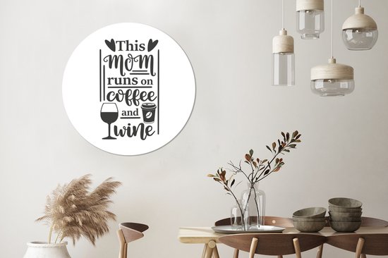Citation De La Fete Des Meres Cette Maman Court Au Cafe Et Au Vin Avec Un Fond Blanc Bol Com