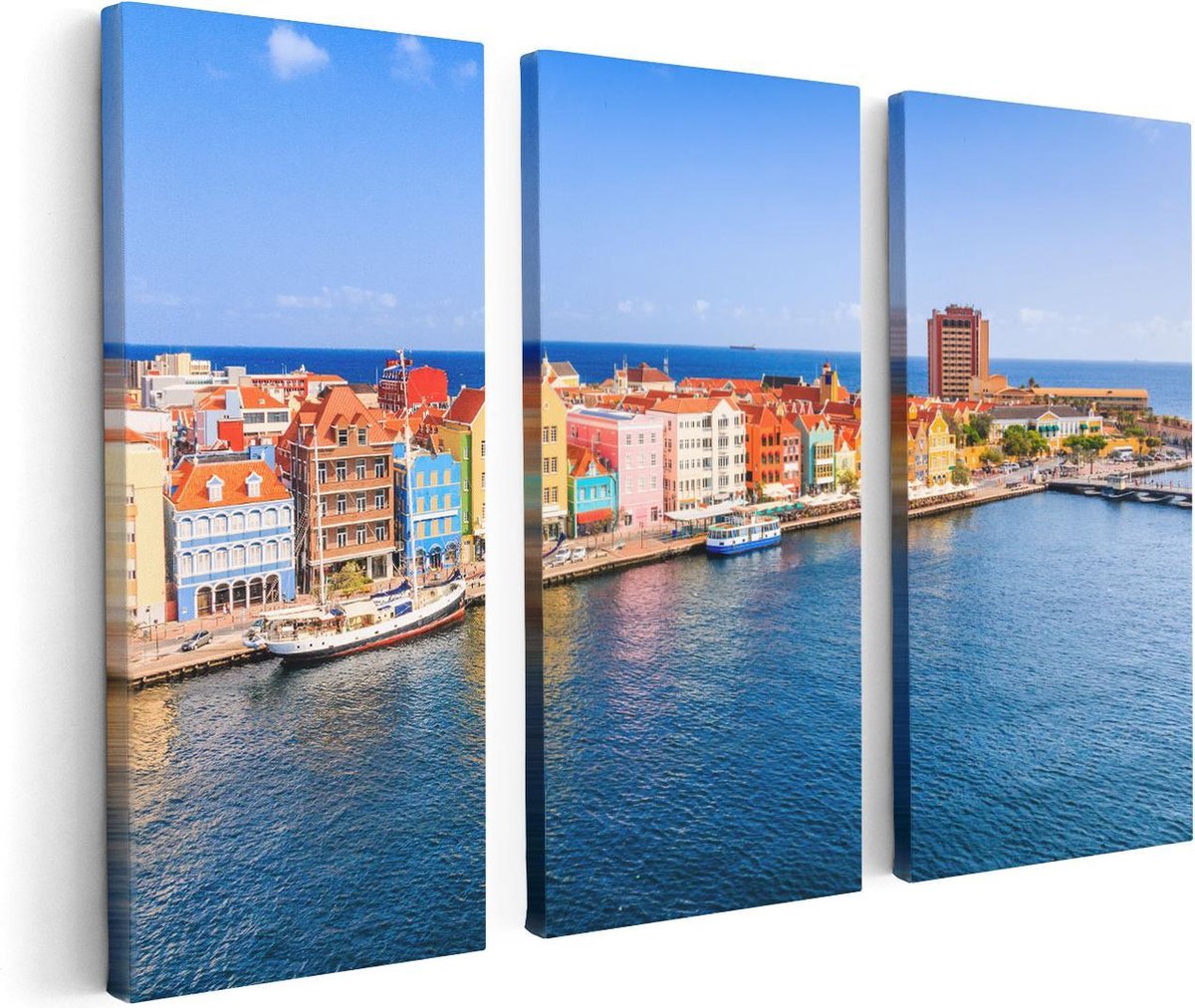 Artaza Canvas Schilderij Drieluik Willemstad Centrum in Curaçao  - 120x80 - Foto Op Canvas - Canvas Print