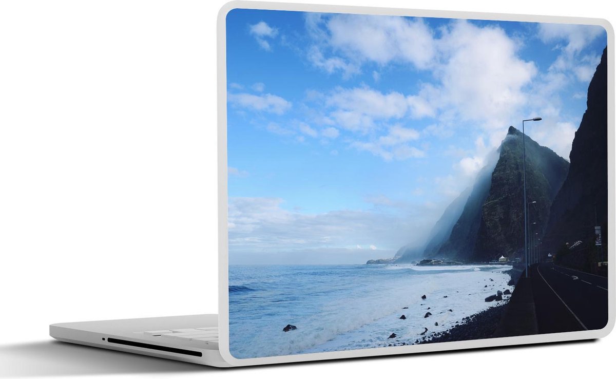 Afbeelding van product SleevesAndCases  Laptop sticker - 11.6 inch - Portugal - Lantaarn - Zee