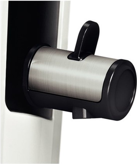 Uitloop van de witte Bosch sapcentrifuge met metalen accent.