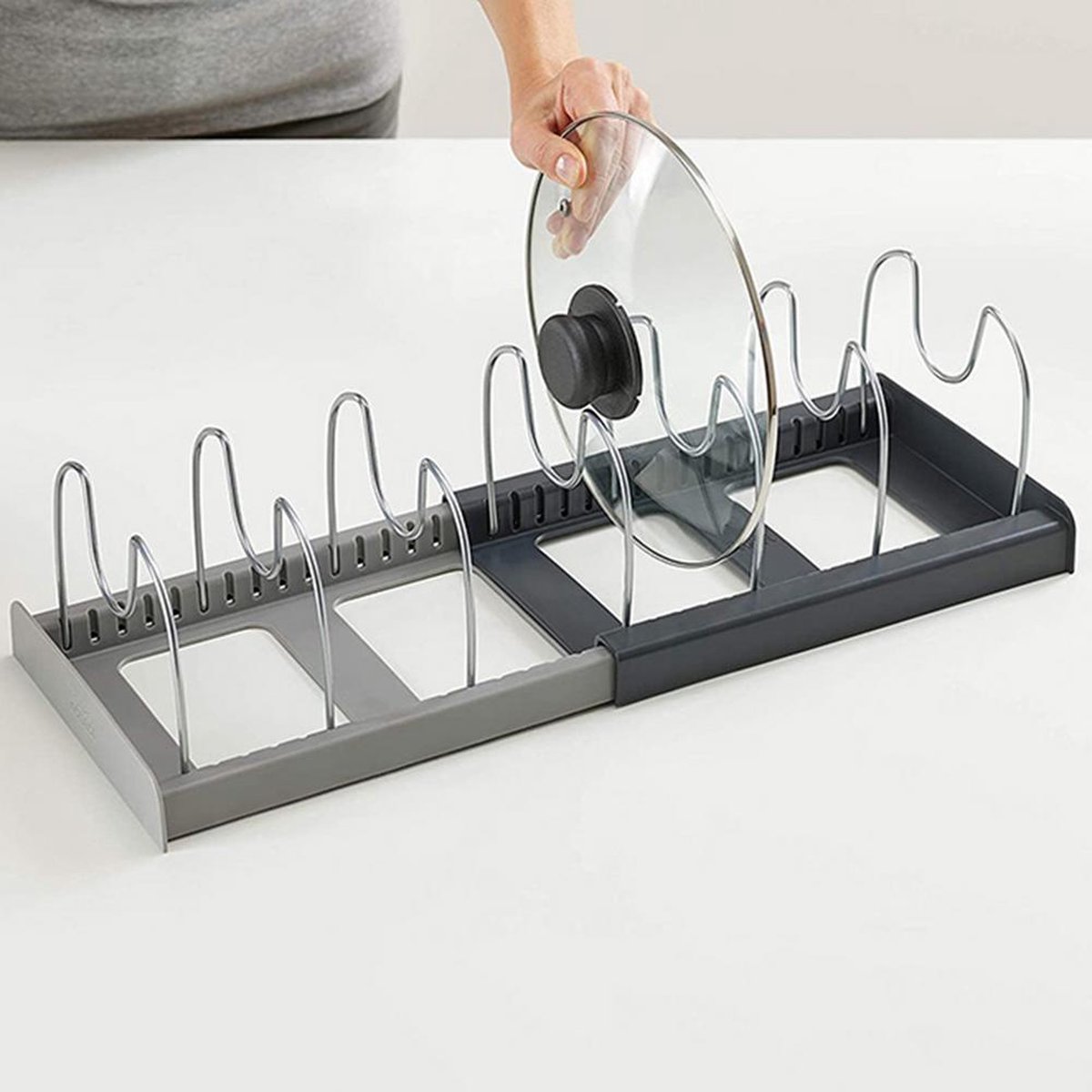 Forlivese Dekselhouder met 9 sleuven voor de keuken (2 stuks), roestvrij stalen pannendekselhouder, groot volume pannendekselorganizer, keukenlade, dekselhouder, lade met 4 siliconen voetafdekkingen