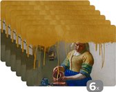Placemat - Placemats kunststof - Melkmeisje - Goud - Vermeer - 45x30 cm - 6 stuks - Hittebestendig - Anti-Slip - Onderlegger - Afneembaar