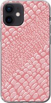 Geschikt voor iPhone 12 hoesje - Krokodillenleer - Dierenprint - Roze - Siliconen Telefoonhoesje