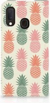 Flip Style Cover Geschikt voor Samsung Galaxy A20e Ananas