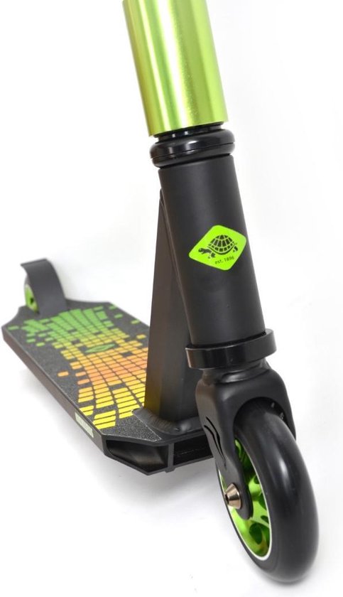 Schildkröt Funsports Stunt Scooter 360 Space Junior