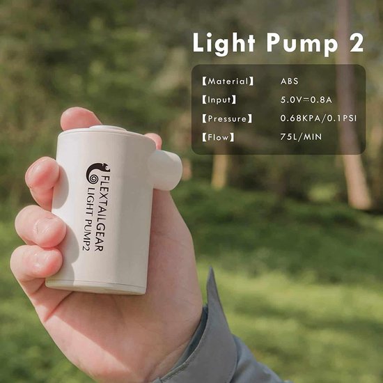 Flextail Gear opblaaspomp Light Pump 2 - Elektrische luchtbed pomp  - Lichtgewicht pomp 70 gram - IPX 7 - Wit - Flextail Gear