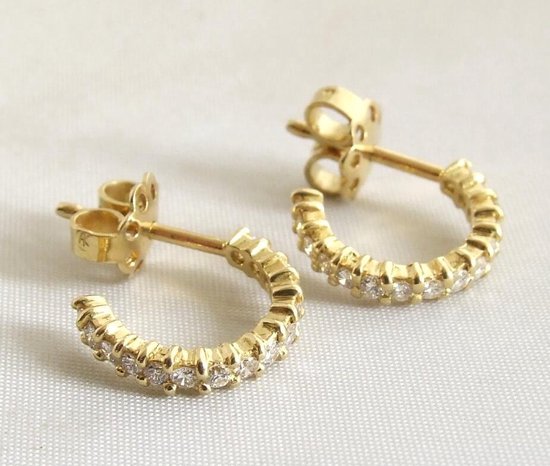 18 karaat geel gouden oorbellen met diamanten | bol.com