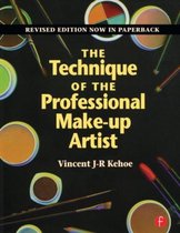 Technique Of Professional Make Up Artist