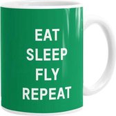 Eat Sleep Fly - Mok / Beker - Groen - Keramiek - Warme/Koude dranken - Reis Quote - Voor Reisliefhebbers - Vaatwasser & Magentron geschikt