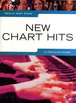 Boek 'New Chart Hits' met afbeelding van pianotoetsen en handen die spelen. Bovenin foto's van zangers.