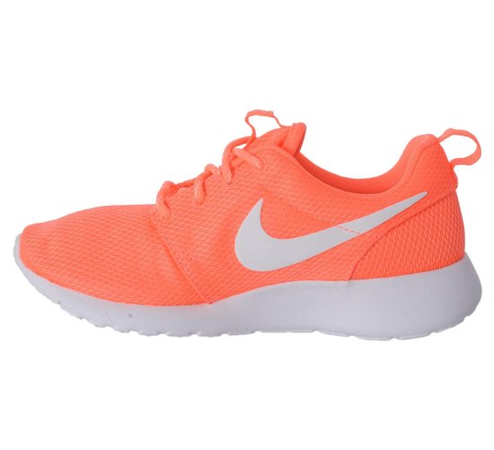 komedie Pat gevangenis Nike Roshe One Sneakers Dames Sportschoenen - Maat 37.5 - Vrouwen - oranje/roze/wit  | bol.com