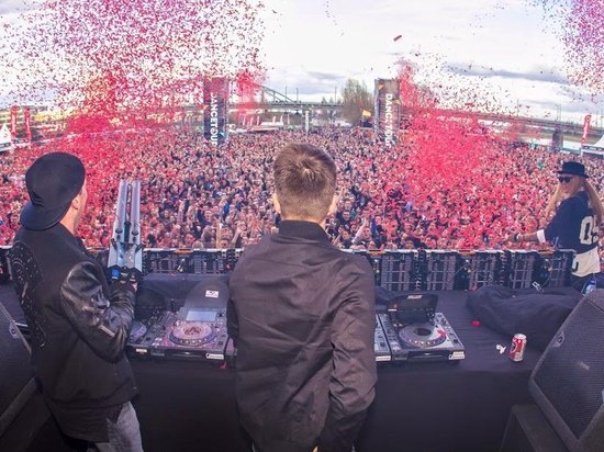 Confetti Gun