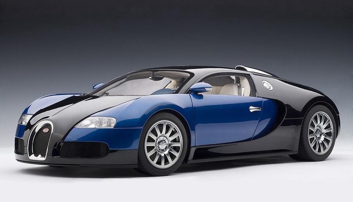AutoArt 1:12 Bugatti Veyron EB 16.4, Zwart/Blauw metallic | bol